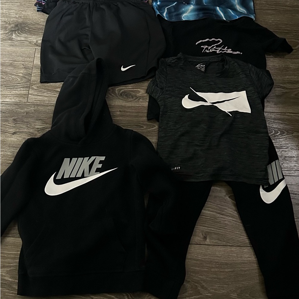 Kids clothing lot! LIKE NEW!